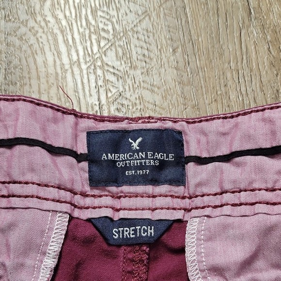 American Eagle Mauve Cute Shortie Shorts ~ Sz 2 ~ Low Rise ~ 4" Inseam - Picture 2 of 4